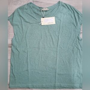 The Korner Women's Light Green Short Sleeve Tee
